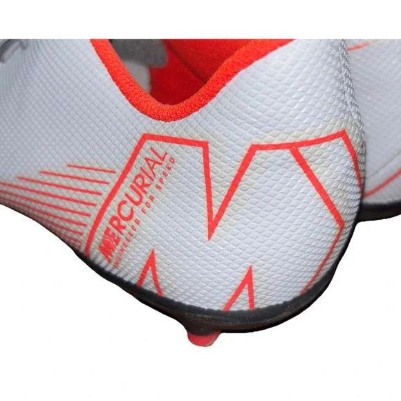 Nike 6Y Mercurial Vapor 12 Club Soccer Cleats Grey/Light Crimson Football Size‎ - Picture 4 of 6